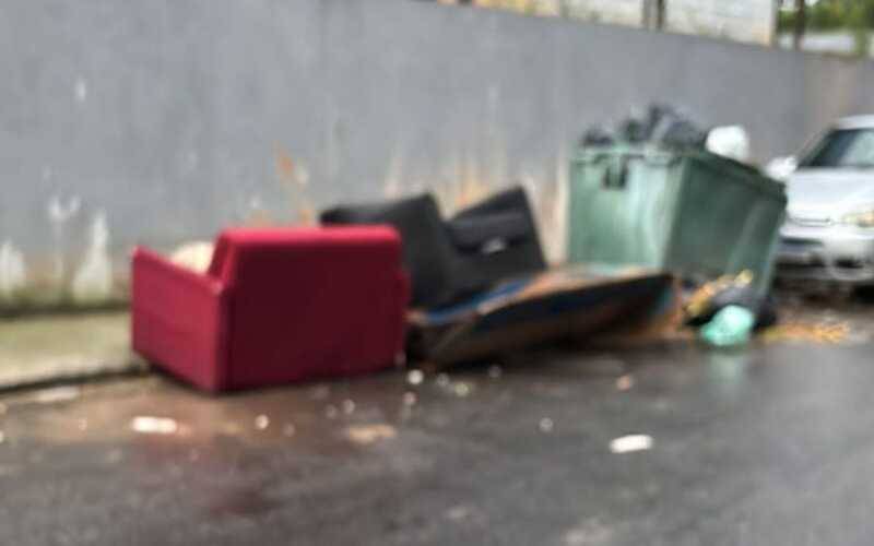 Descarte irregular é crime: 220 toneladas de entulho são recolhidas todos os meses