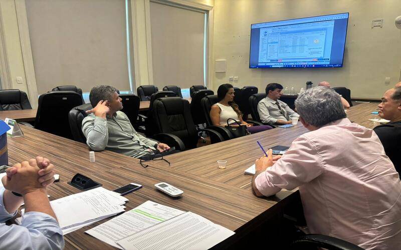 Prefeitura discute com cartórios novas estratégias para cobrança de dívidas tributária