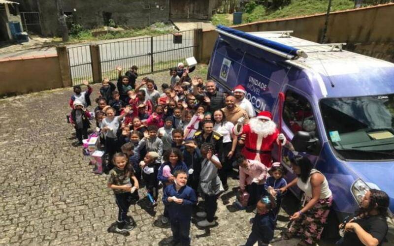 Mais de 500 crianças da rede municipal são apadrinhadas pelo Natal solidário do Procon