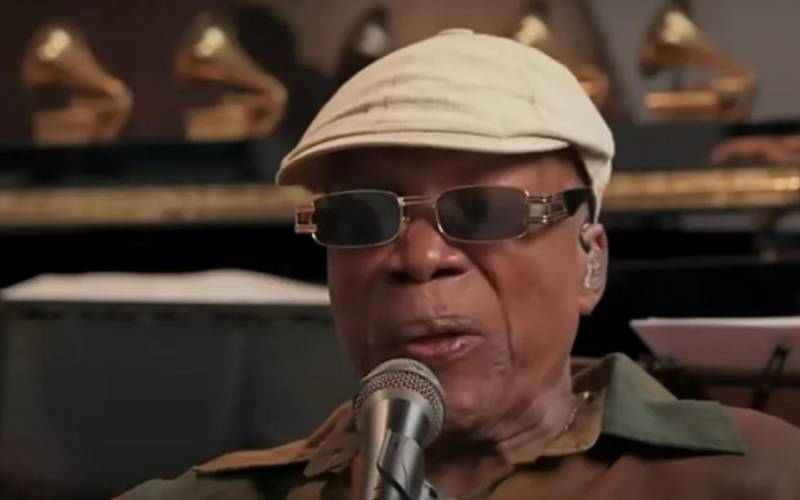 Fiocruz concede título de Doutor Honoris Causa a Milton Nascimento