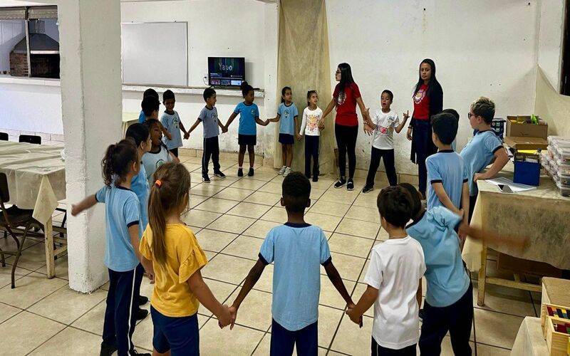 Projeto Social doa  50 cestas básicas para famílias no Vale do Carangola