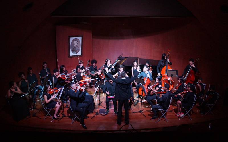 Orquestra de Câmara da Fiocruz encerra ano com concerto especial no Museu Imperial nes