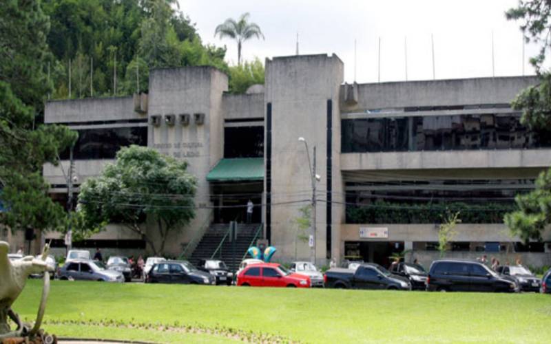 Refis 2025: última semana para quitar débitos com a Prefeitura com condições especiais