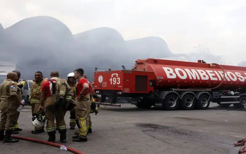 Governo do Estado atualiza regras de promoção por tempo de serviço para oficiais do Co