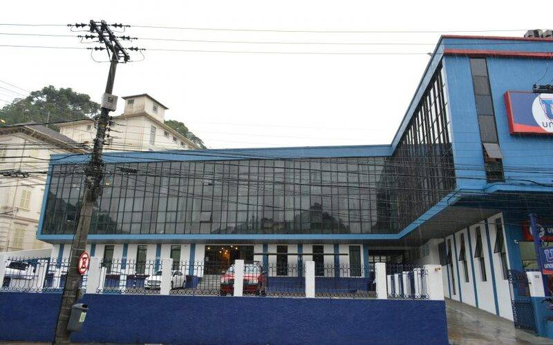 Imóvel do Liceu, na Montecaseros, poderá ser desocupado após dívida de R$ 213 mil da P