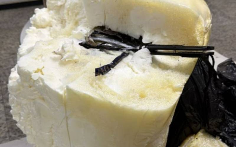 Receita Federal apreende cerca de R$ 400 mil em cocaína em transportadora em Vitória