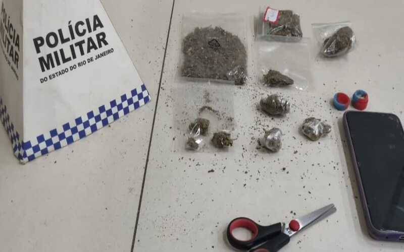 PM prende homem por tráfico na Provisória