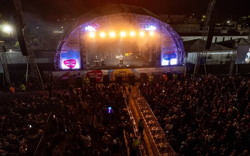 Sesc Verão 2026 acontece em mais de 50 localidades do RJ de 16 de janeiro a 8 de fever