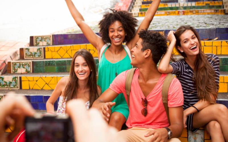 Turistas internacionais movimentam mais de US$ 7 bilhões na economia brasileira