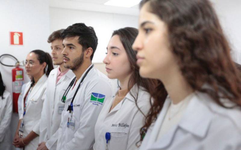 Lançado edital Bolsa Permanência para estudantes do Mais Médicos