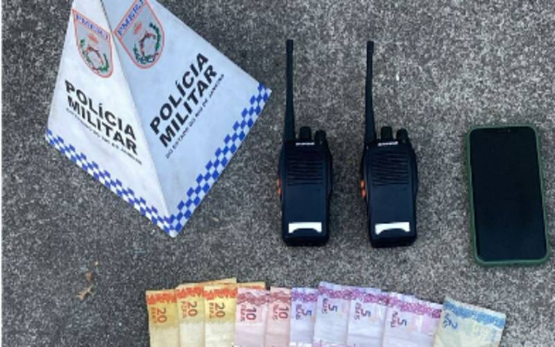 Boa Vista: rádios comunicadores e dinheiro apreendidos pela PM