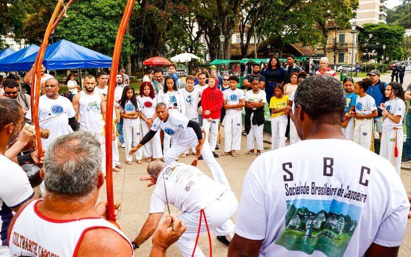 Programa Agita Petrópolis retorna com inclusão da Capoeira no cronograma de atividades