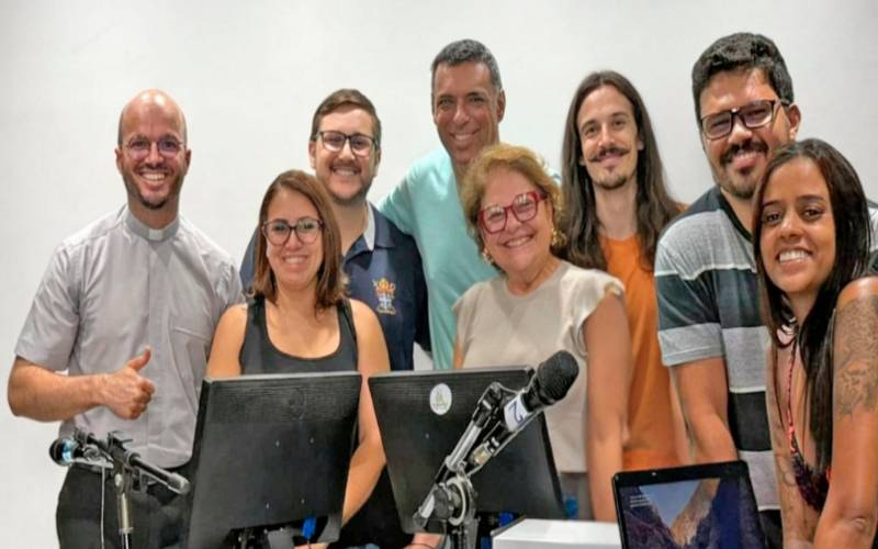 Rádio Imperial passa a transmitir em FM e completa 68 anos de história em Petrópolis