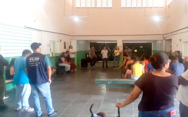 Reunião no Quitandinha aborda questões estruturais na Rua Espírito Santo