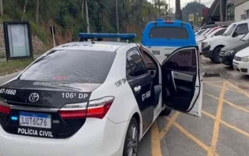 Homem preso em flagrante por lesão corporal e injúria