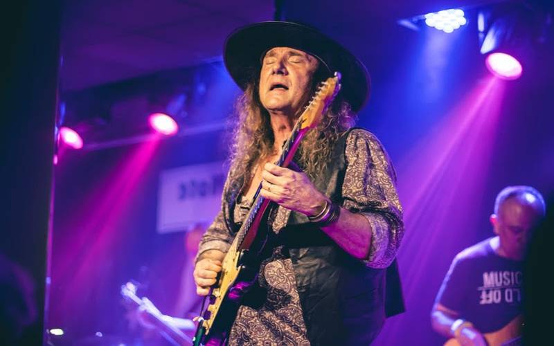 Clube da Esquina, Bossa Nova e o legado de Secos & Molhados movimentam a cena cultural