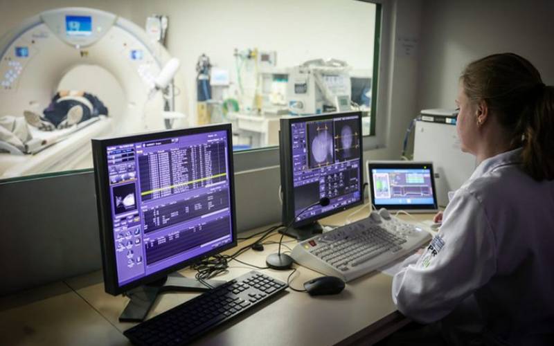 94% de quem fez residência em hospitais da Ebserh indica a formação obtida