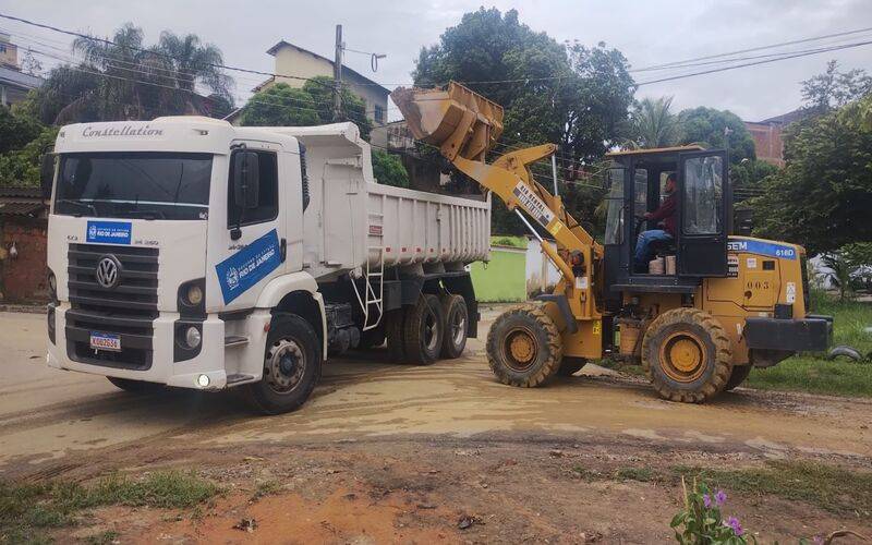 Governo do Estado mantém alerta e monitora risco moderado de deslizamento nesta sexta-