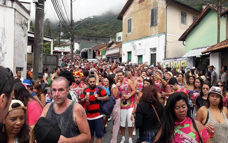 Carnaval incerto para o bloco “Parada Obrigatória”