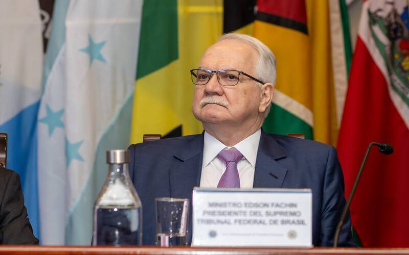 Presidente do STF defende criação de rede internacional de tribunais a favor da democr