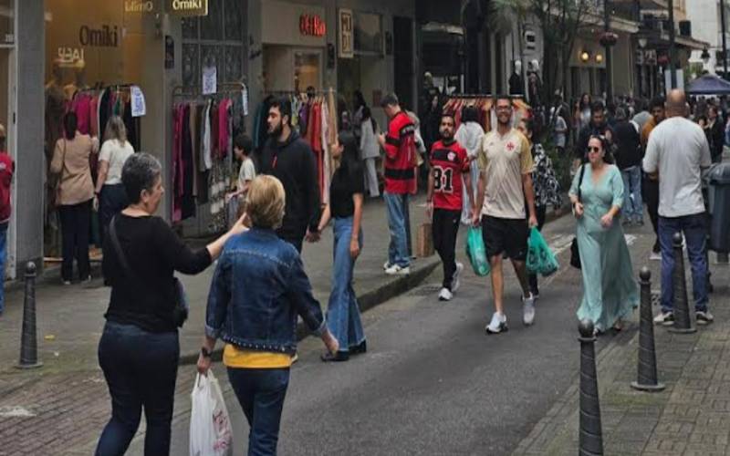 Feira da 16: cronograma conta com 6 edições especiais em 2026