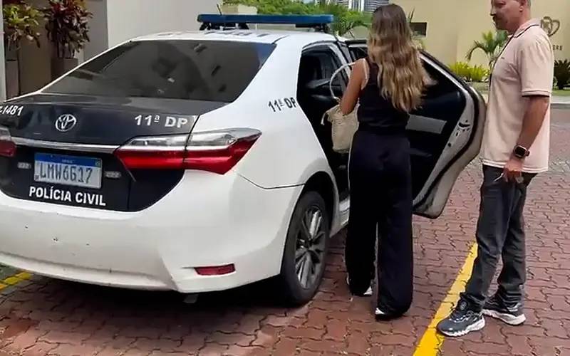 Polícia Civil prende argentina indiciada por injúria racial no Rio