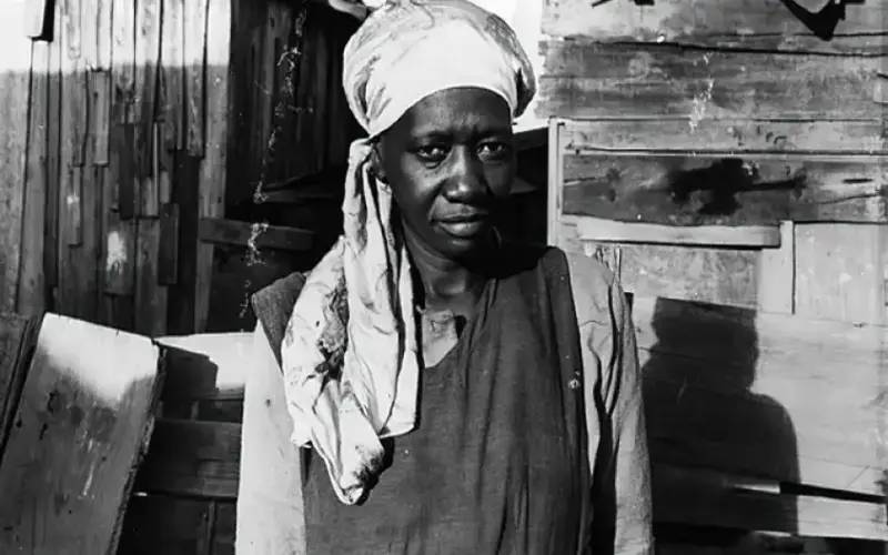 Jornada de Carolina Maria de Jesus será contada pela Unidos da Tijuca