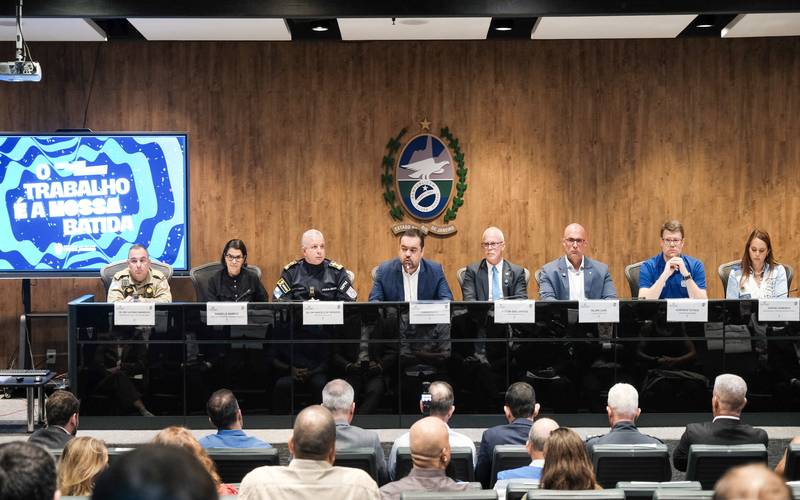 Governador Cláudio Castro anuncia esquema de Carnaval com 26 mil agentes de segurança 