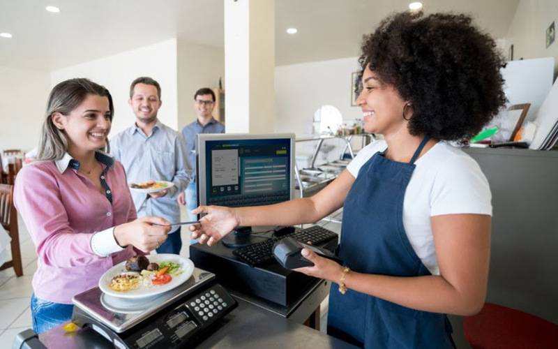 Redução da jornada de trabalho teria custo similar ao de reajustes históricos do salár