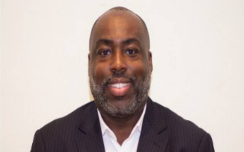 Adenilson Honorato assume cadeira de Wesley Barreto na Câmara Municipal