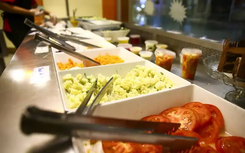 Alelo obtém liminar contra nova regra do vale-alimentação 