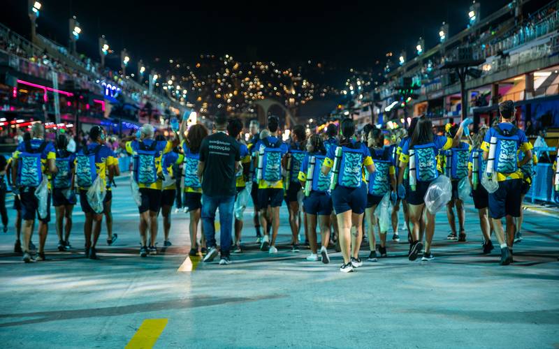 Sapucaí terá 195 mil copos reutilizáveis para os foliões e vai evitar mais de 3,2 tone