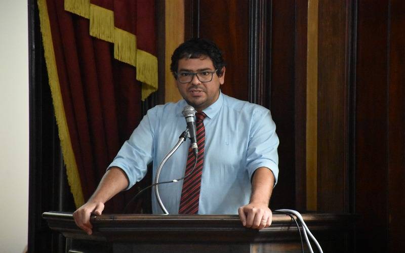 Empresas que reduzirem jornadas de trabalho para colaboradores serão reconhecidas em P