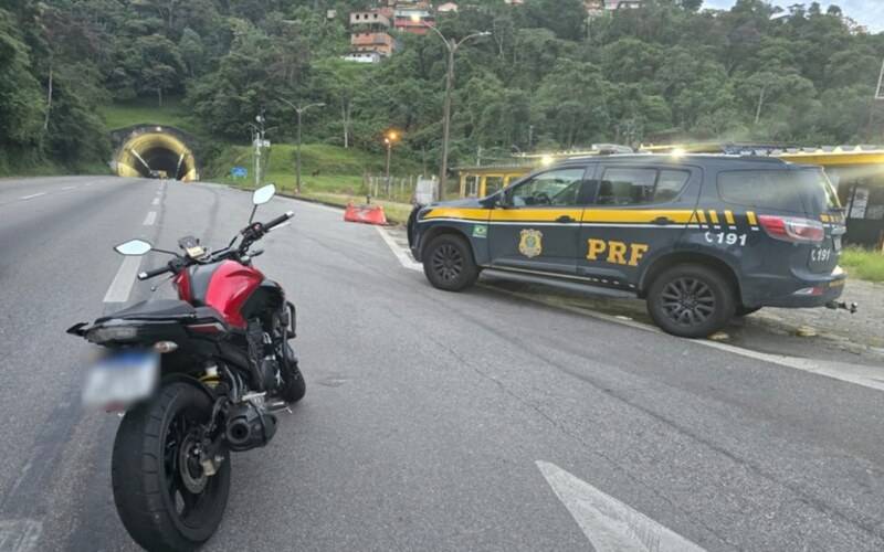 Motocicleta adulterada é apreendida em Petrópolis
