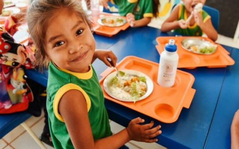 77% das prefeituras usam produtos da agricultura familiar para a merenda nas escolas