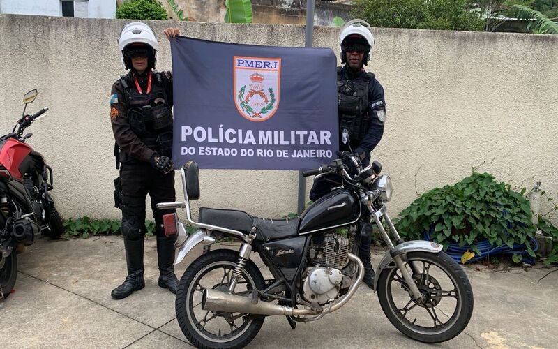 Estrda da Saudade: adolescente é apreendido com motocicleta sem placa e com sinais de 