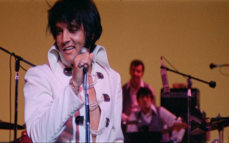 ”Epic: Elvis Presley in Concert” e “Pânico 7” estreiam e lideram a nova programação do