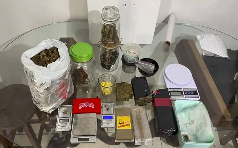 Polícia Civil do RJ desarticula rota interestadual de fuzis e drogas em três estados