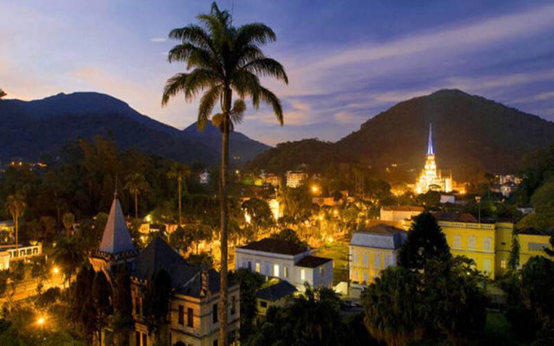 Hotelaria e gastronomia somam 123 novos postos formais  de trabalho e respondem por ma