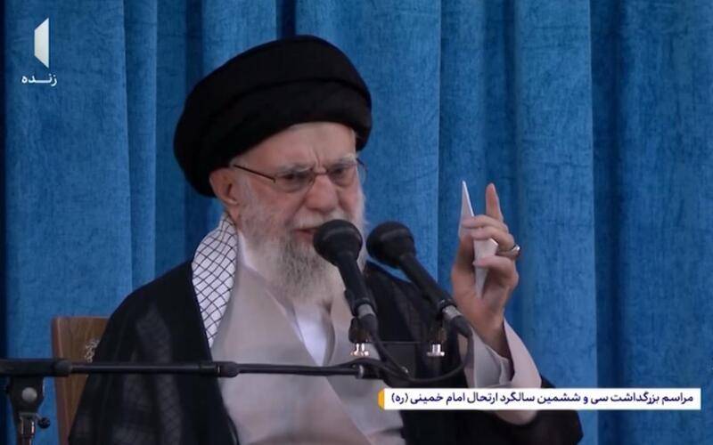 Líder supremo do Irã Ali Khamenei é morto em bombardeio