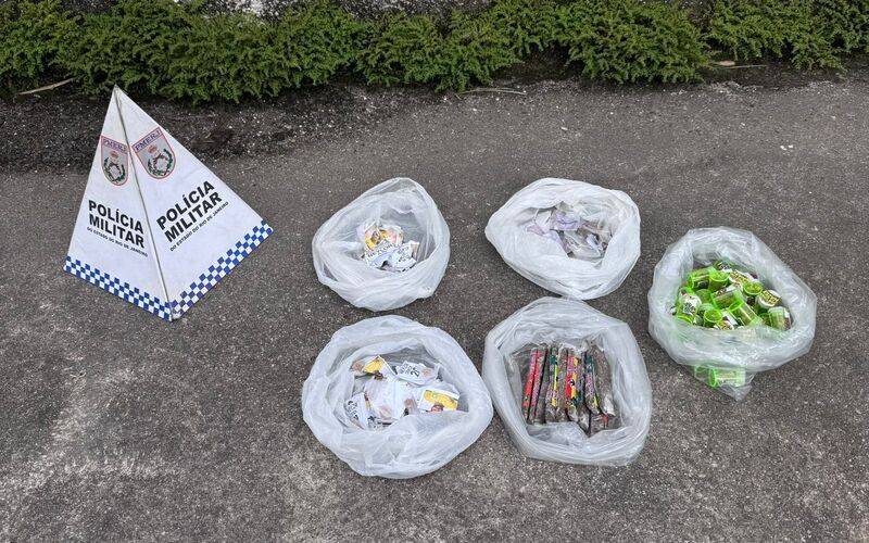 PM prende homem por tráfico na Comunidade do Neylor