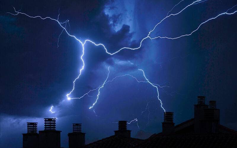 Petrópolis registra queda de 16% nas ocorrências por raios em 2025