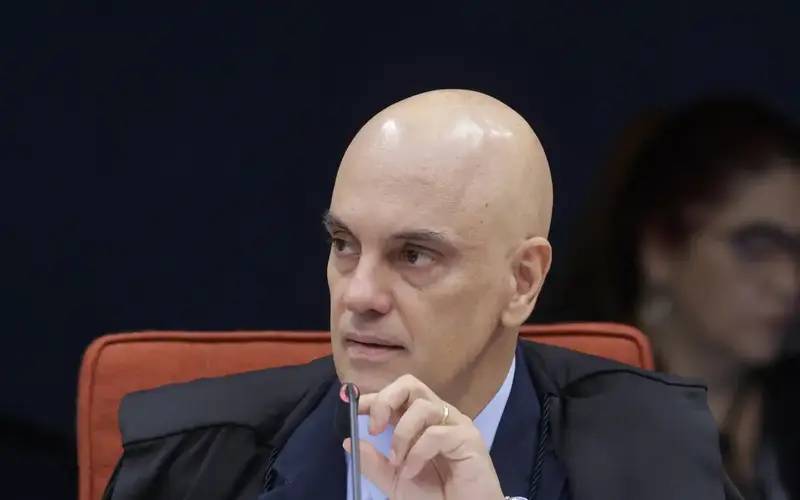 Moraes nega visita de assessor de Trump a Bolsonaro na Papudinha