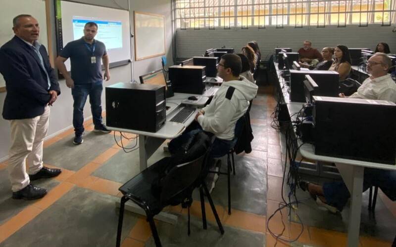 Servidores do município recebem capacitação para uso do Sistema Eletrônico de Informaç