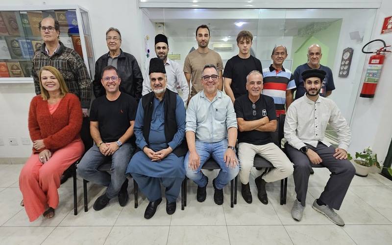 Iftar (Abertura de Jejum) na Mesquita Baitul Awal