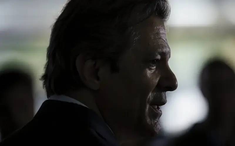 Fazenda tira de projeto de lei proposta para socorrer bancos em crise