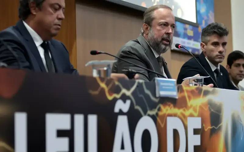 Leilão contrata 19 mil MW em leilão histórico para reserva energética