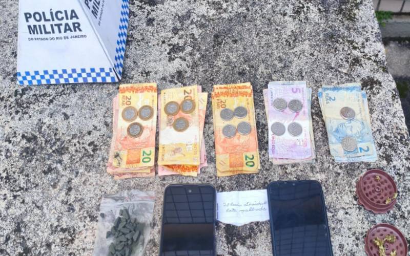 PM prende homem por tráfico no Quitandinha