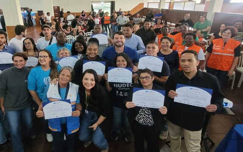 RJ Resiliente: Secretaria de Estado do Ambiente e ONU Habitat entregam certificados