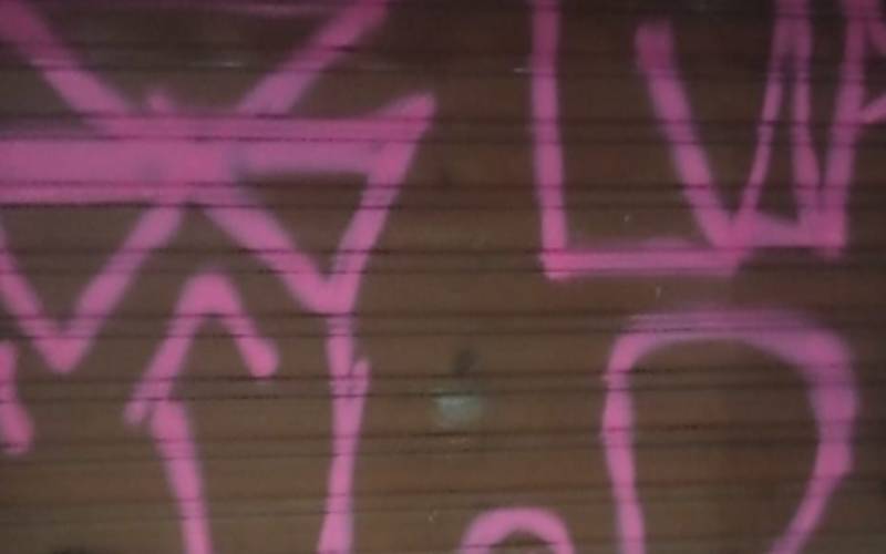 PM prende homem por pichar establecimento em Cascatinha